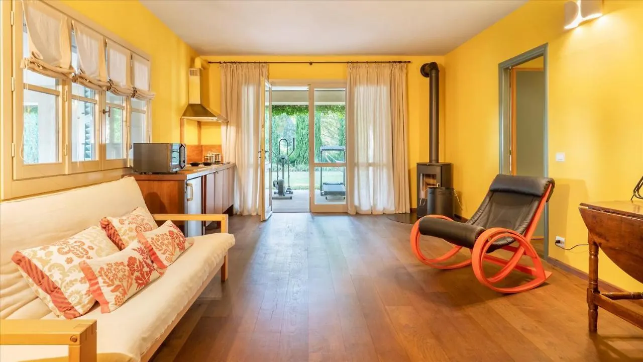 Casa Del Vento 10, Emma Villas 비보나